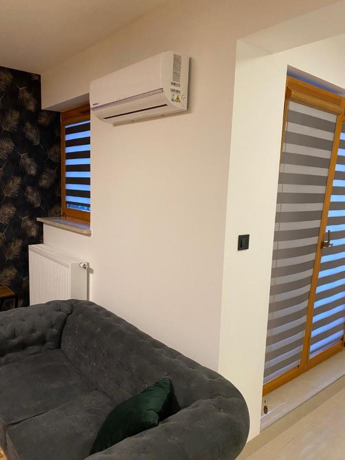 Secret Apartments Chelmska 55M2 ワルシャワ エクステリア 写真