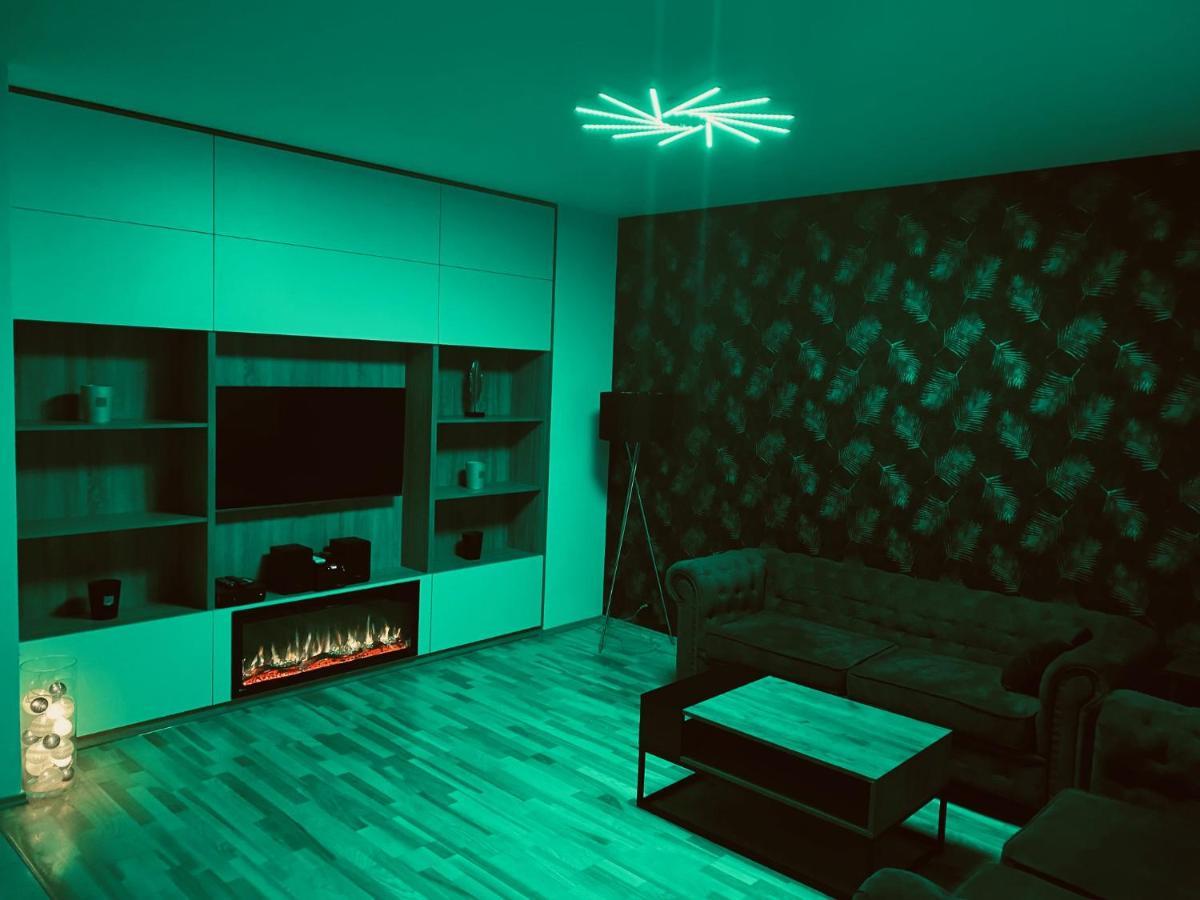 Secret Apartments Chelmska 55M2 ワルシャワ エクステリア 写真